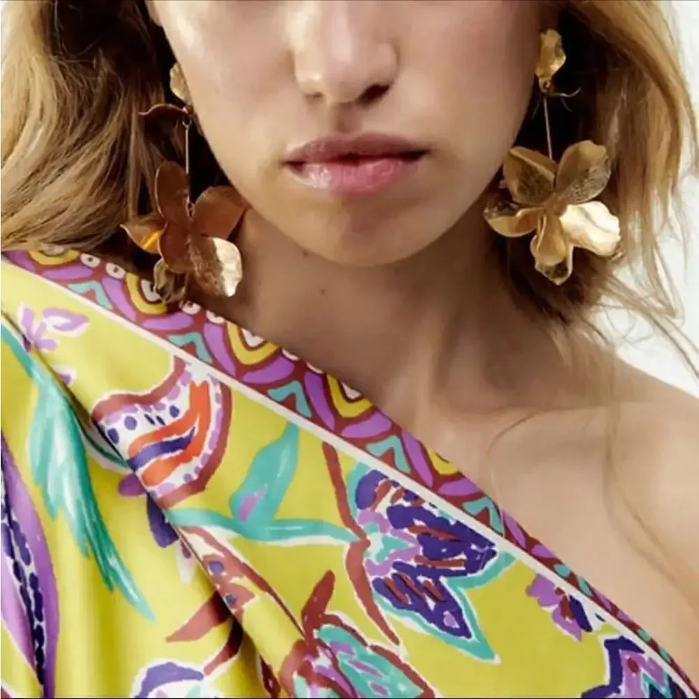 Flower  drop earrings  N196